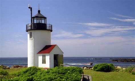 Goat Island Light - Visit Maine