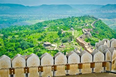 Kumbhalgarh Fort View — Stock Photo © msavoia #23458976