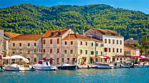 Stari Grad - Adriatic Sea | Croatia Cruise