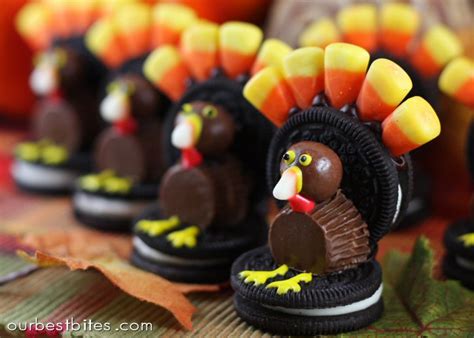 How to make a turkey out of candy: Best Thanksgiving craft!