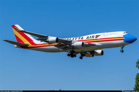 N744CK Kalitta Air Boeing 747-446(BCF) Photo by JEONG BEOM KYUN | ID 1175842 | Planespotters.net