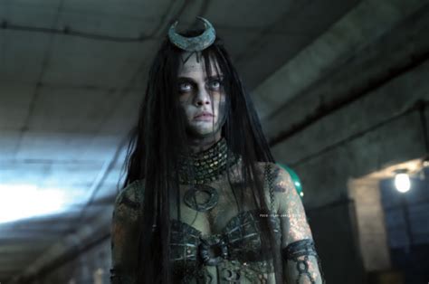 Cara Delevingne transforms into Enchantress in first 'Suicide Squad ...