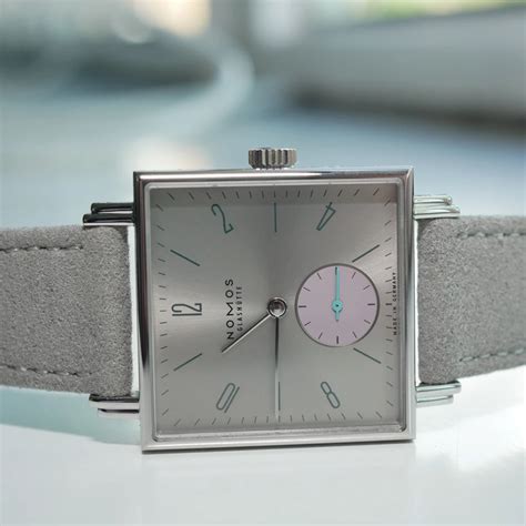 NOMOS Glashütte Tetra