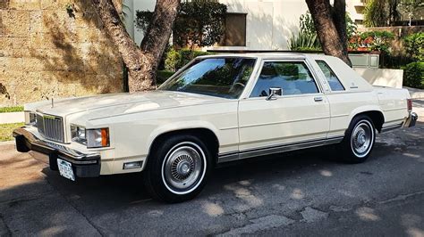 Grand Marquis 1982 El Gran Orgullo de Ford Sin Duda Uno De Los Autos ...