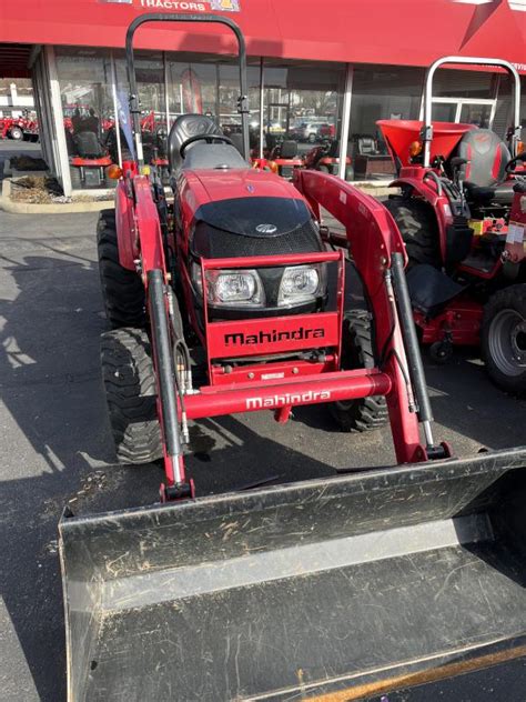 2018 Mahindra 1533 Tractor