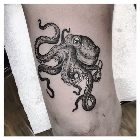 Pin by Jennifer Mollin on Ink | Octopus tattoo design, Octopus tattoos, Octopus tattoo