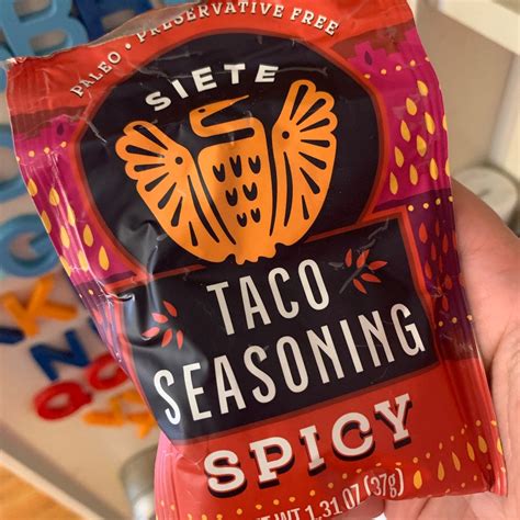 Siete Family Foods Spicy Taco Seasoning Reviews | abillion