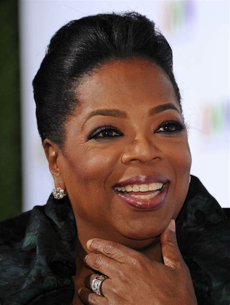 Oprah Winfrey Has Taken A Pretty Amazing Hair Journey Through The Years | HuffPost Life