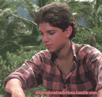 My Daniel LaRusso GIFs :) - Ralph Macchio Photo (33371814) - Fanpop