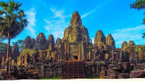 The Bayon Temple in Cambodia | DailyArt Magazine