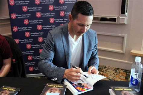 Tootoo aims to inspire by telling his story - TBNewsWatch.com