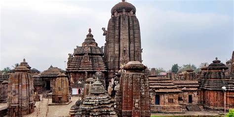 Lingaraja Temple Bhubaneswar (Timings, History, Entry Fee, Images ...