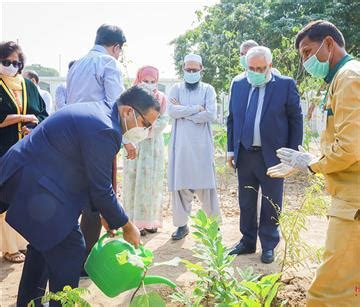 Aga Khan Education Service, Pakistan: Alumni Enhance the Local School ...