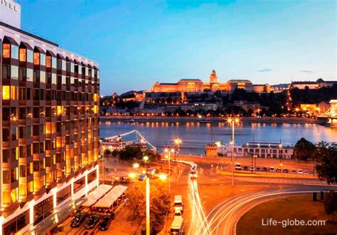 Szechenyi square, Budapest (Szechenyi Istvan ter)