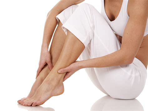 Foot Pain Relief: Sore Feet Remedies That Really Work | Reader's Digest