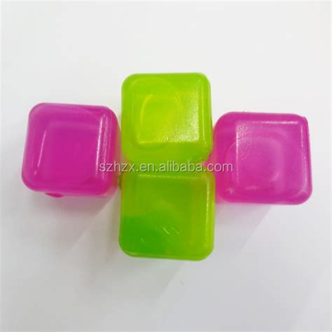 Reusable Plastic Ice Cube With Bpa Free Material Drinking Ice - Buy Reusable Plastic Ice Cube ...