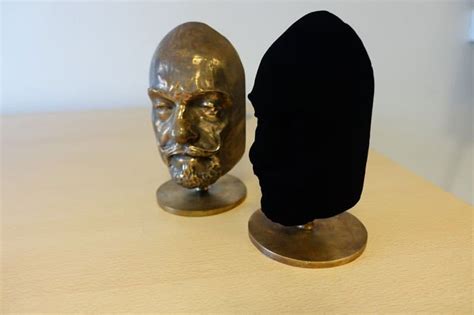 Vantablack 2.0 is the New World's Blackest Black Substance