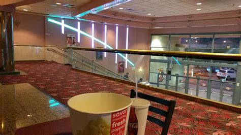 Movie Theater «AMC Poway 10», reviews and photos, 13475 Poway Rd, Poway, CA 92064, USA