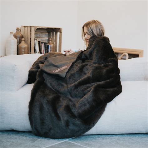 Faux Fur Throws | Luxury Throws at GreatBeanBags