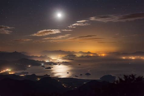 Moon Reflection | Insight Astronomy Photographer of the Year 2016 ...