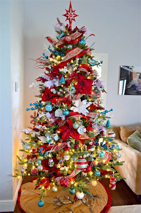 Whimsical Decorated Christmas Tree - Sew Woodsy