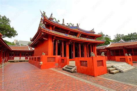 Tainan Confucius Temple, 17th-century Confucian temple featuring ...