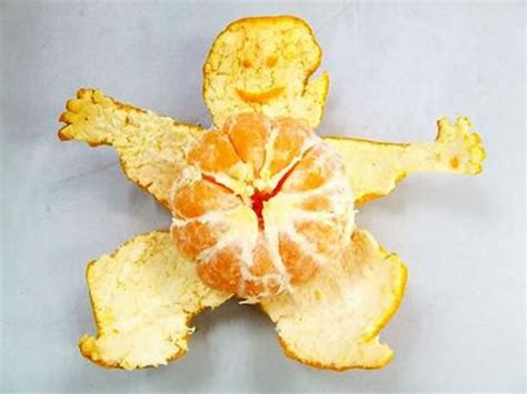 #908 Peeling an orange in one shot - 1000 Awesome Things