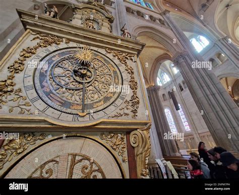 Saint-Jean cathedral, interior view, Lyon, France Stock Photo - Alamy