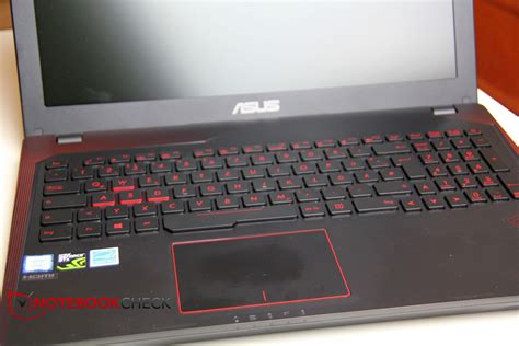 Asus FX553VD (7700HQ, GTX 1050) Laptop Review - NotebookCheck.net Reviews