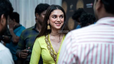 Aditi Rao Hydari Cast Opposite Sharwanand and Siddharth in Maha Samudram | Silverscreen India