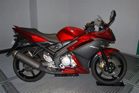 Yamaha YZF-R15 - Wikipedia, la enciclopedia libre