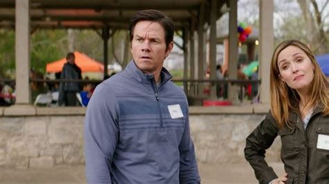 [INTERVIEW] INSTANT FAMILY - Mark Wahlberg Interview