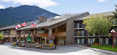 Banff Park Lodge: Banff Resort, Hotel, and Conference Centre