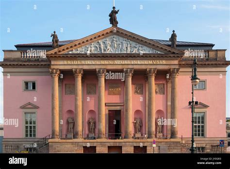 Berlin opera house hi-res stock photography and images - Alamy