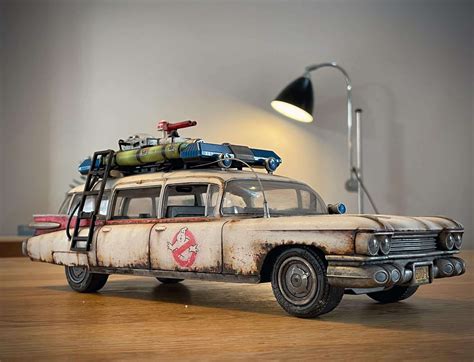 Playmobil Ghostbusters Ecto-1 toy receives highly detailed makeover, looks like high-end ...