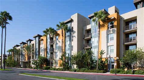 Pacific Place Apartments - El Segundo - 5211 Pacific Concourse Dr ...