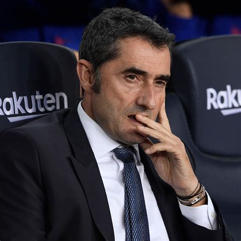 Barcelona Boss Ernesto Valverde Plays Down Carlos Vela Transfer Rumours ...