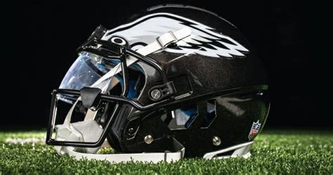 Eagles to debut black helmets with all-black uniforms against Packers ...