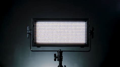 14 Recommended Lighting Kits for Photography | B&H Explora