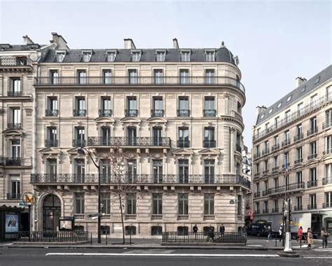 How to recognize Haussmann buildings | Un jour de plus à Paris