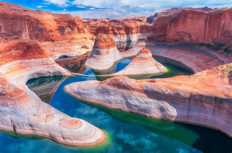 Lake Powell - Stunning Lake in the Canyons, USA - Places To See In Your Lifetime