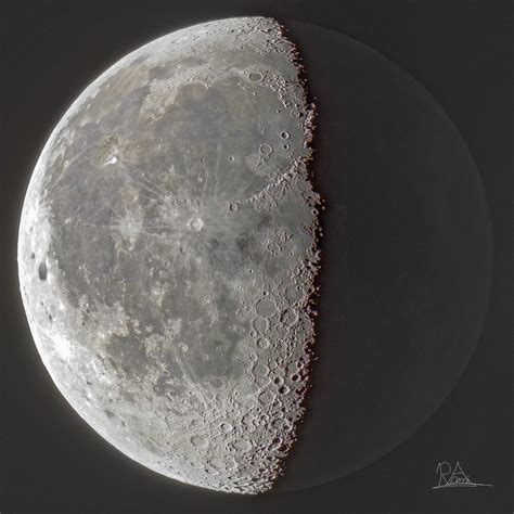 Last Quarter Moon April 2024 - Helge Kristyn