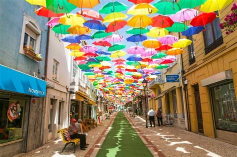 The Umbrella Sky Project - LearnByMoving