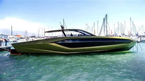 Conor McGregor Ikut Pesan Yacht Lamborghini 63 dan Sudah Jadi