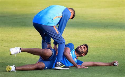 Jasprit Bumrah Injury Update: Bumrah reaches New Zealand to undergo ...