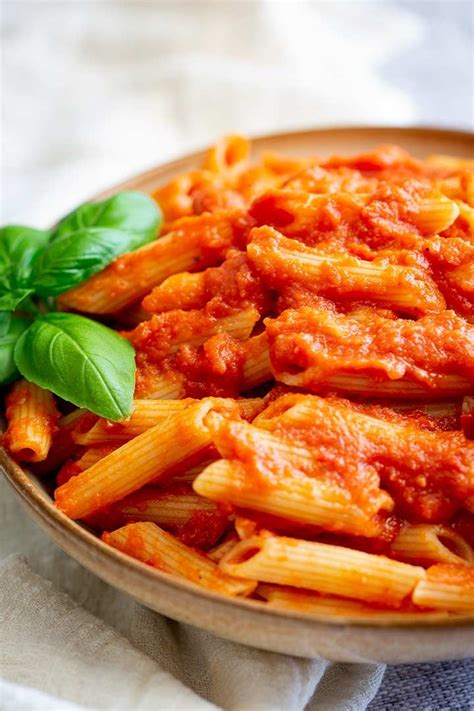 This rich delicious Red Sauce Pasta is a classic! A homemade tomato ...