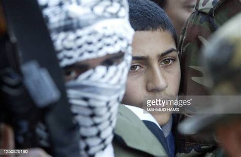 2,977 Fatah Al Aqsa Martyrs Brigades Photos & High Res Pictures - Getty ...