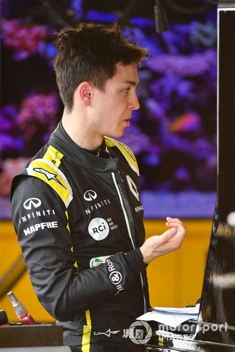 Jack Aitken, Renault F1 Team at Bahrain April testing High-Res ...