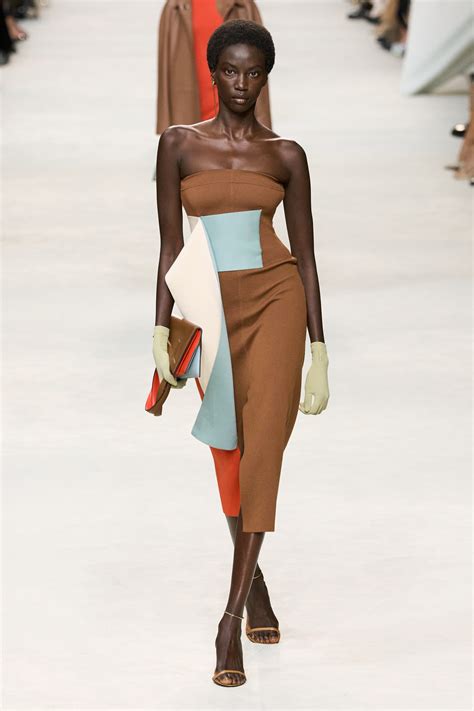 Fendi Spring 2024 Ready-to-Wear Fashion Show | Vogue