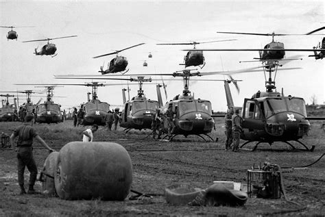 Monument honoring Vietnam helicopter crews approved for Arlington Cemetery | Vietnam war ...